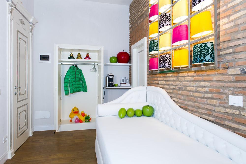 Domus Spagna Capo Le Case 3*