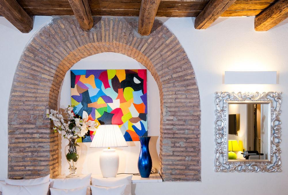 Domus Spagna Capo Le Case 3*