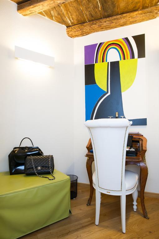 Bed & Breakfast Domus Spagna Capo Le Case 3*