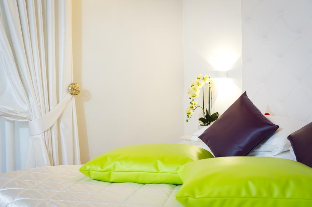 Domus Spagna Capo Le Case Bed & Breakfast 3*