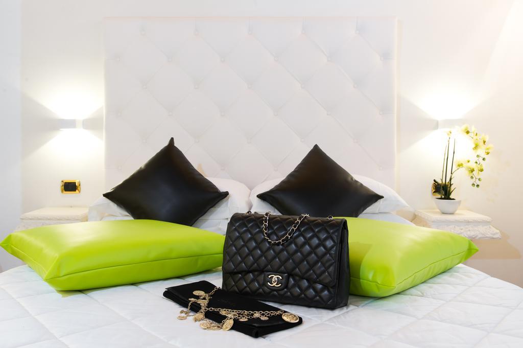 Domus Spagna Capo Le Case Bed & Breakfast Rome