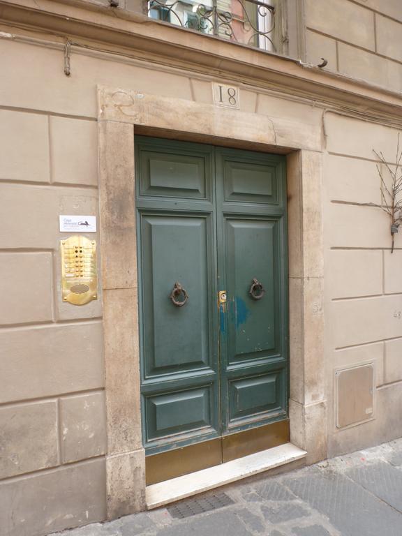 Domus Spagna Capo Le Case 3*