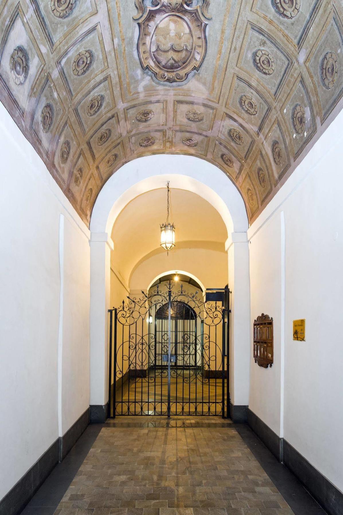 Domus Spagna Capo Le Case Bed & Breakfast 3*